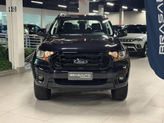 FORD RANGER 2.2 BLACK 4X2 CD 16V DIESEL 4P AUTOMÁTICO